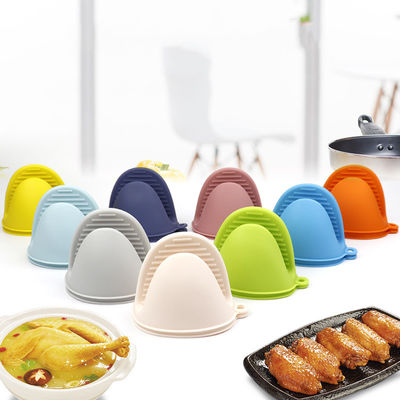 Logo personnalisé Manteaux de four en silicone et plaquettes chauffantes pour une manipulation sûre des plats chauds