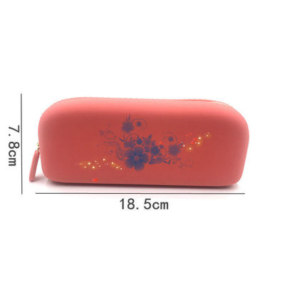 Logo personnalisé Sac de rangement cosmétique acceptable 2024 Sac de maquillage en silicone chaud pour femmes