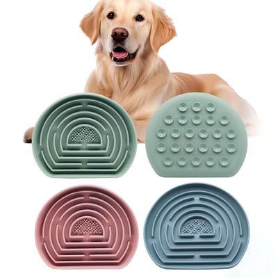 Logo personnalisé Acceptable Tapis de silicone pour chien pour l'alimentation et la digestion lente 2024