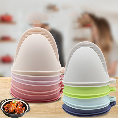 Logo personnalisé Manteaux de four en silicone et plaquettes chauffantes pour une manipulation sûre des plats chauds