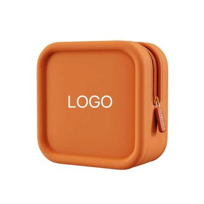 Logo personnalisé Sac cosmétique en silicone à la mode pour les voyages portables et conception du porte-brosses