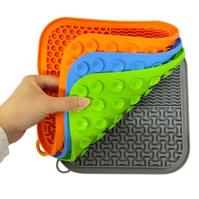 Pet Slow Feeder Silicone Lick Mat pour les chats et les chiens Eco-friendly Custom Pet Bowl