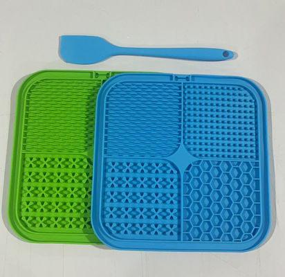 Tapis de silicone pour animaux de compagnie avec tasses d'aspiration Parfait pour les bols à chiens et les bains